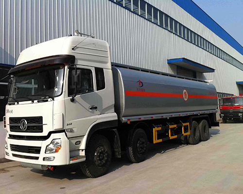 Propylene carbonate (PC)